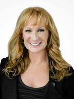 Rehia Harbke headshot