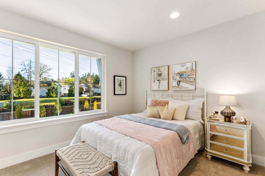 Sienna bedroom with view