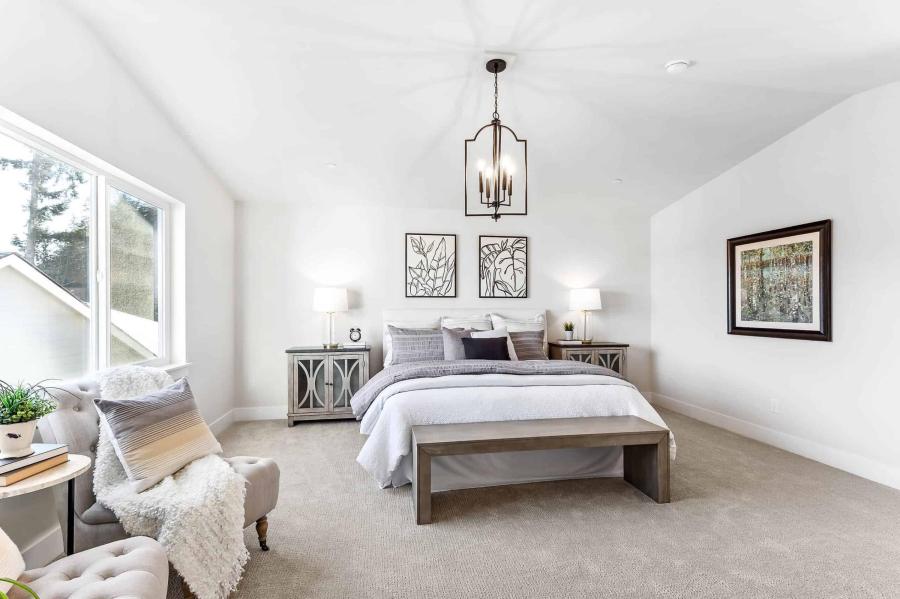 Primary bedroom Sienna