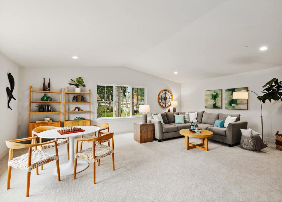 Maplewood bonus room