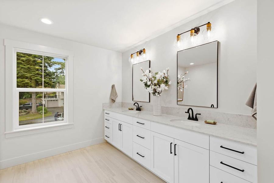 Primary bathroom Maplewood